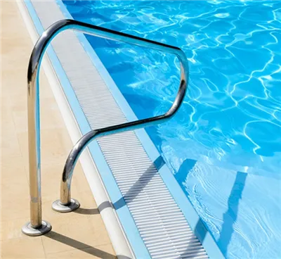 A föld feletti medence korlátok