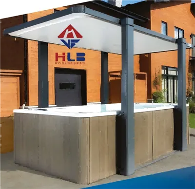 Medence emelő burkolat